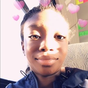 Meet your Posher, Vanessa